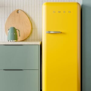 New 1.7L Smeg Emerald Green Kettle